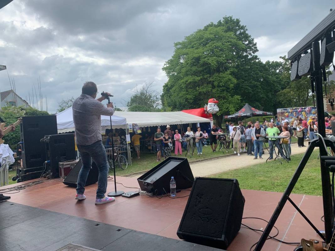 Editie 2024  23 - Reuze Rommelmarkt met Boeken-, Vinyl- en CD‑Beurs in Humelgem 